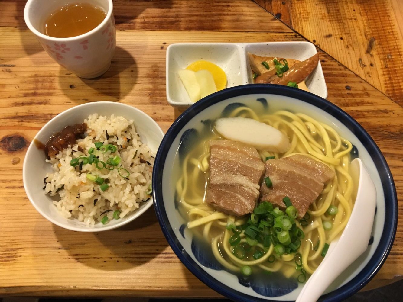 なーちゃん 上石神井にある沖縄料理屋で絶品そばランチ てるまる日和